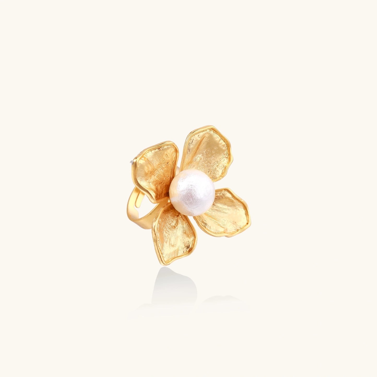 Blooming Pearl Statement Ring - nuara