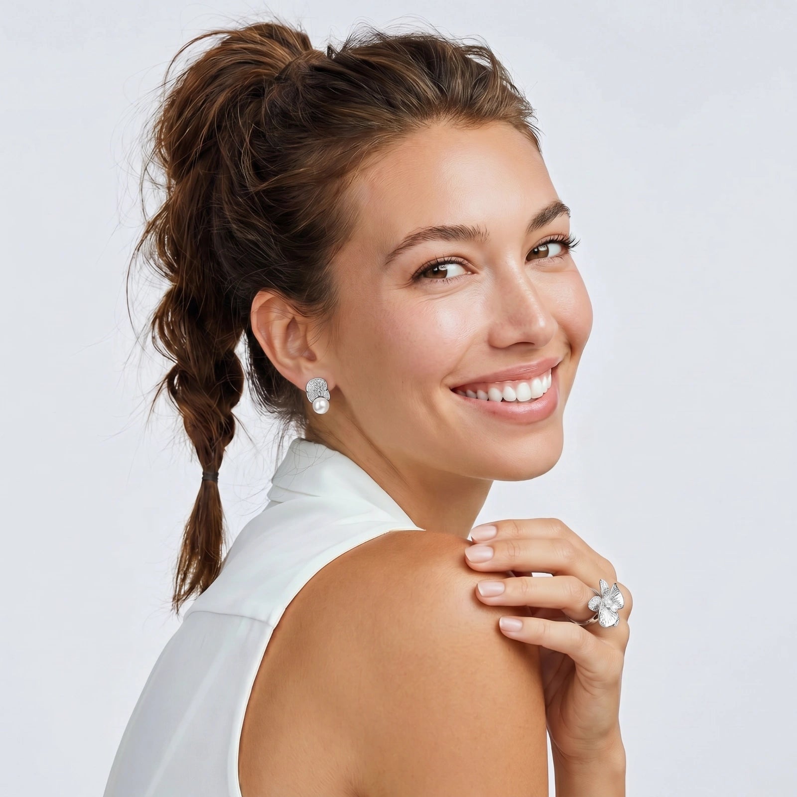 Luna Pearl Dome Studs - nuara